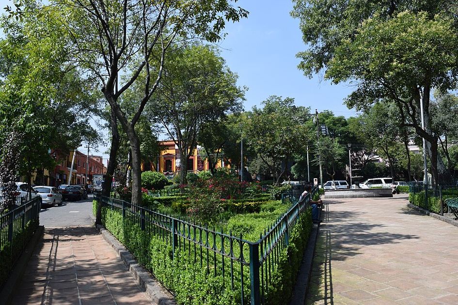 Plaza del Carmen, barrio de San Ángel