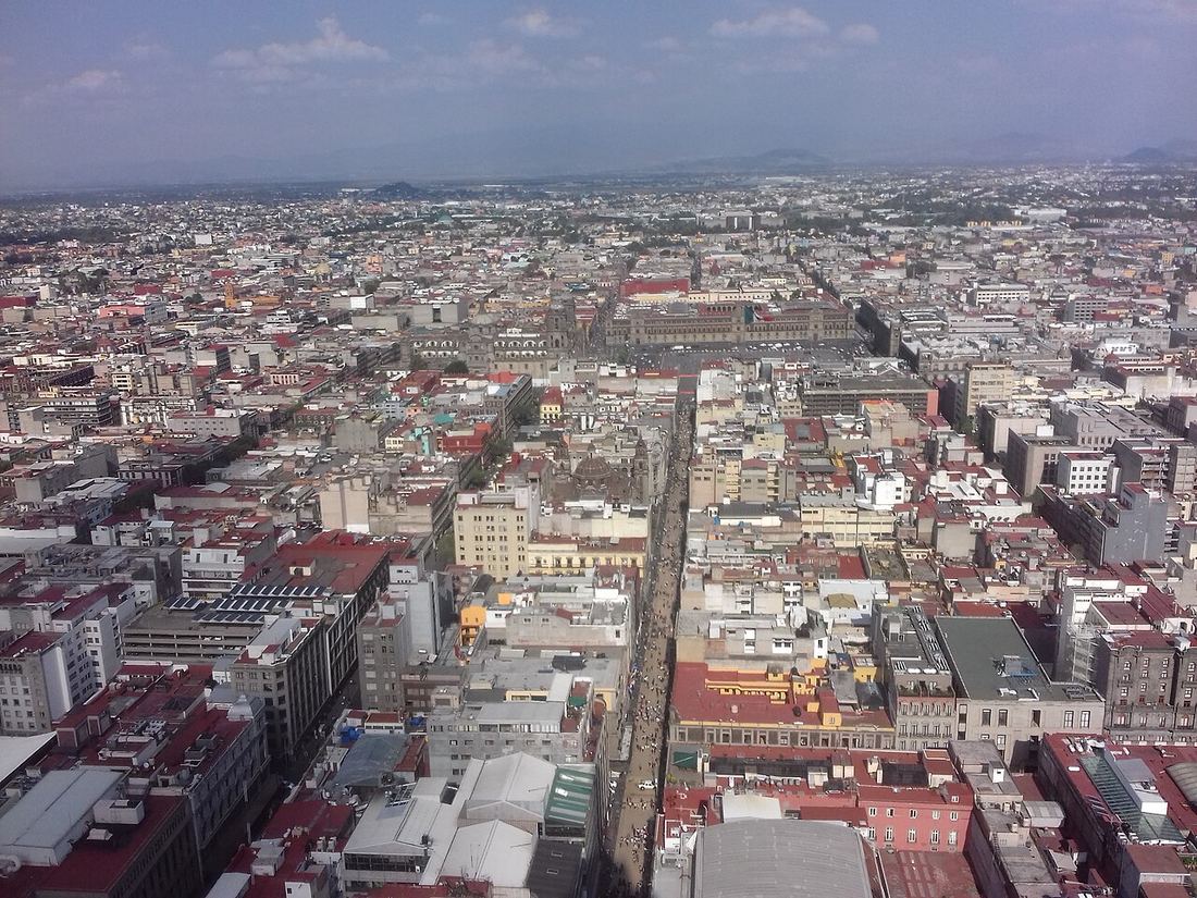 Fotografía de archivo del Zócalo de Ciudad de México desde la Torre Latinoamericana